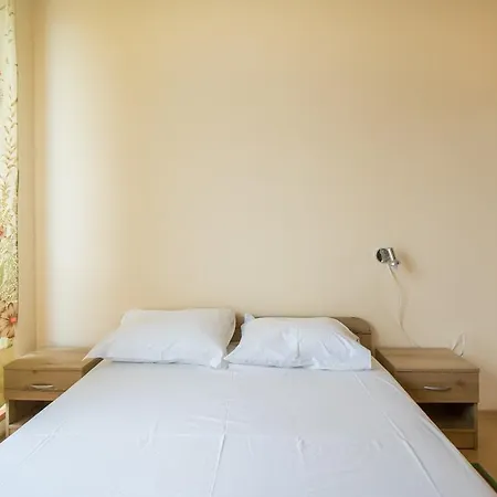 Guest Kabakum Daire Altın Kumlar